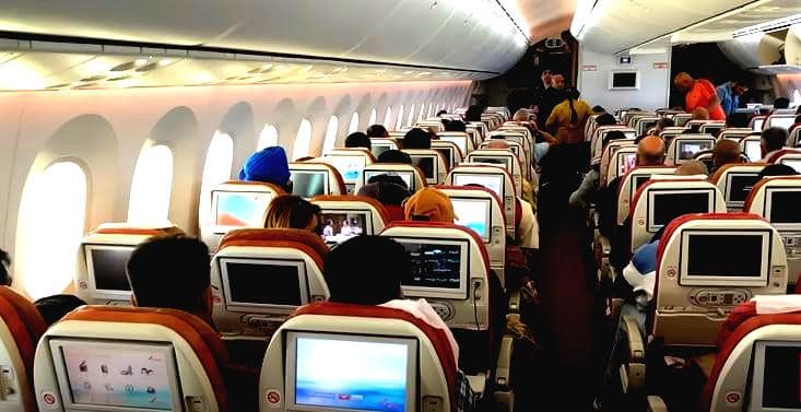 Air Ticket booking From Delhi to London 